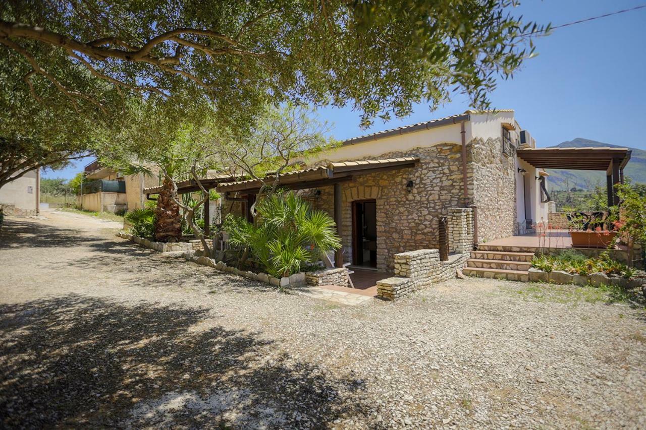 Rustici L'Antico Torchio Vila Castellammare del Golfo Exterior foto